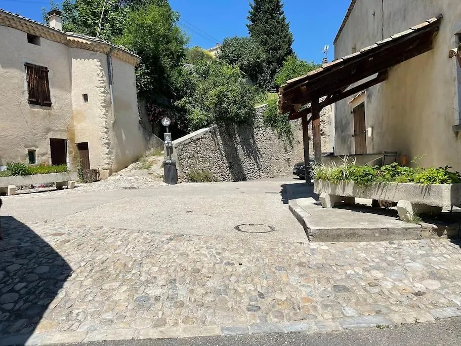 Apartment Appartement Climatise Au Coeur Des Remparts Die