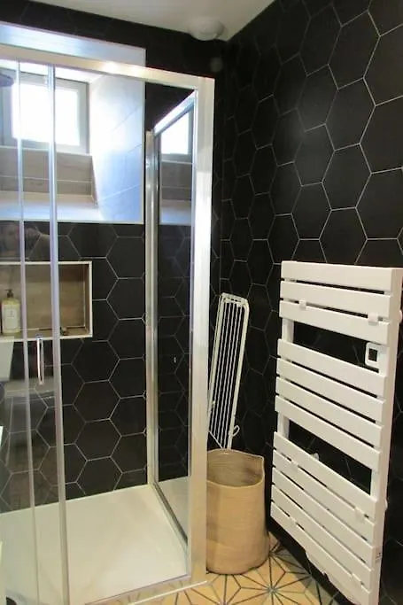 Appartement Climatise Au Coeur Des Remparts Die Appartamento