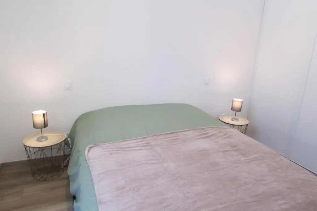 Appartement Climatise Au Coeur Des Remparts Die